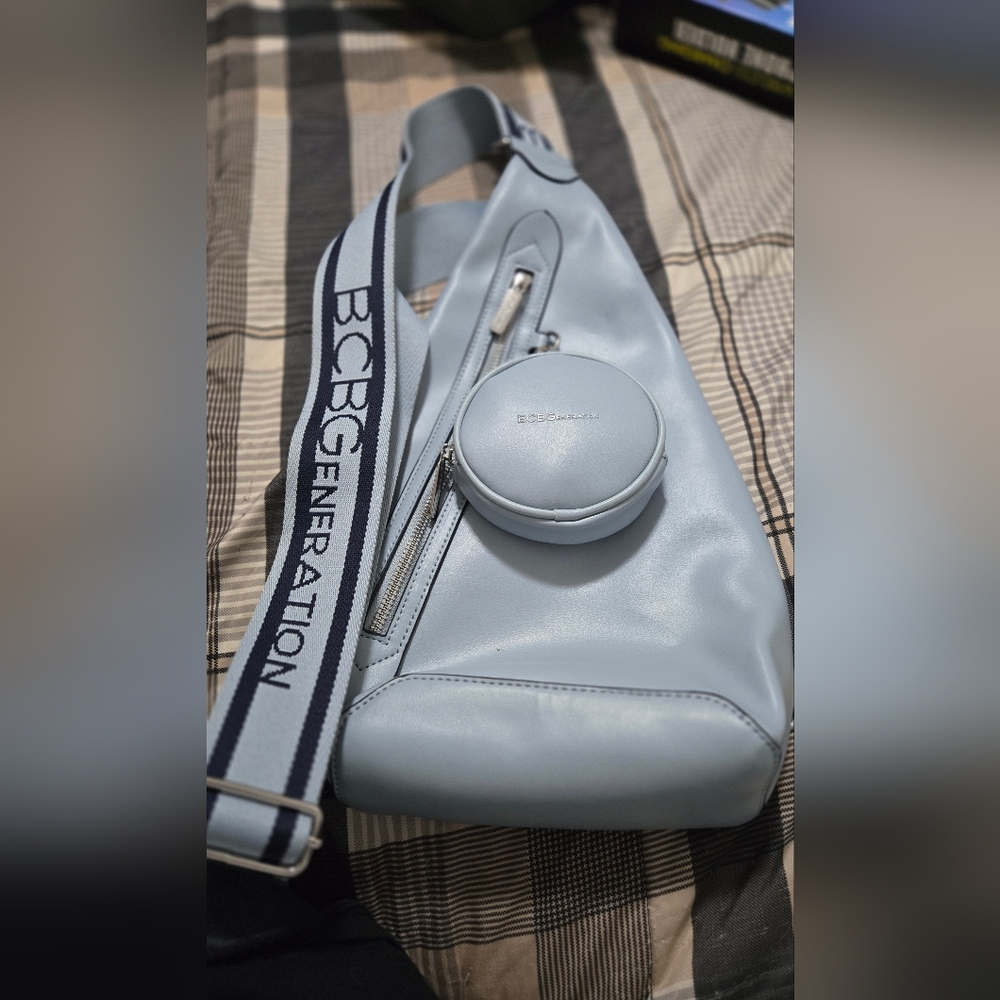 BCBG generation Sling bag